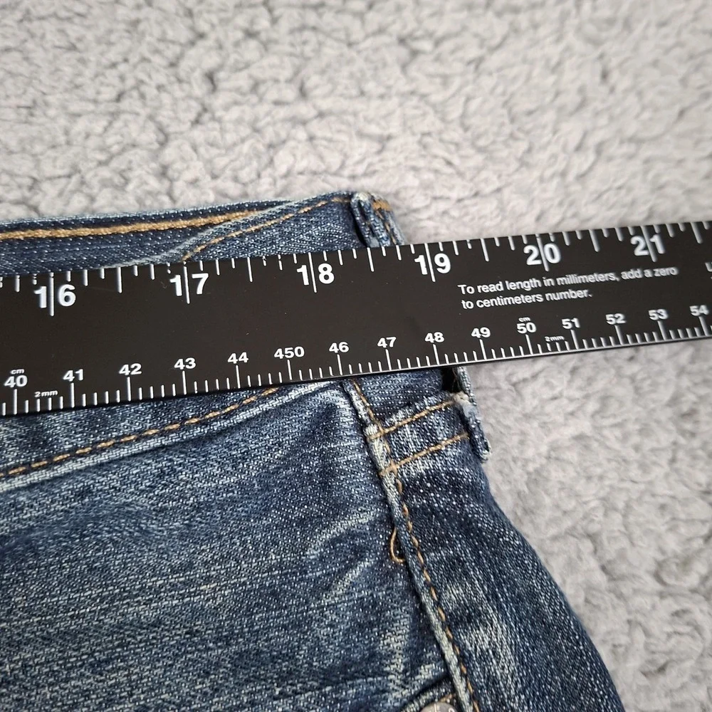 Levis levis 505